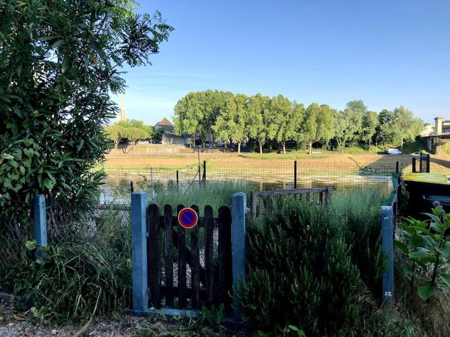 A Little Gem On The Banks Of The River Dordogne Port-Sainte-Foy-et-Ponchapt Exterior foto